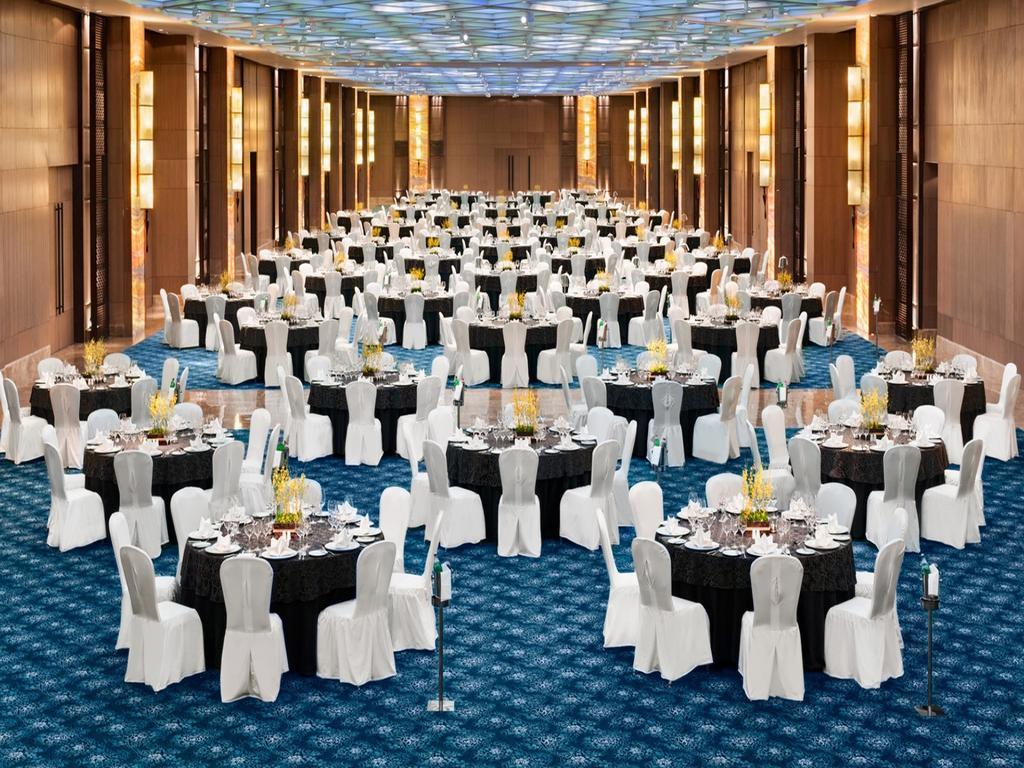The Leela Ambience Convention Hotel Delhi Nova Deli Exterior foto The Grand Ballroom